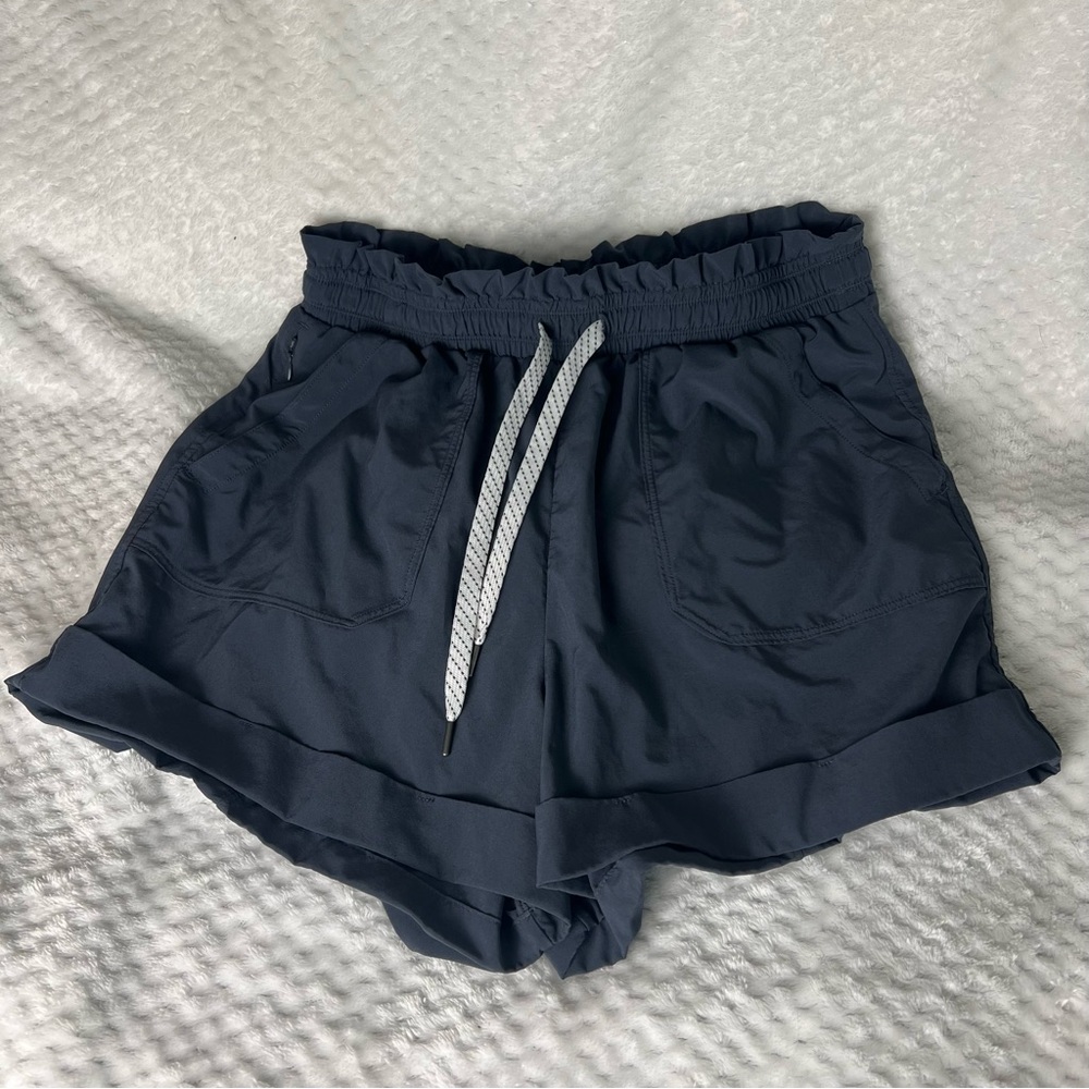 Zella Women's Navy Shorts